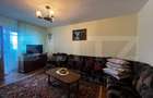Apartament cu 5 camere decomandat în Canta - 2