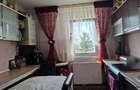 Se vinde apartament 3 camere , situat in Bacau str.Republicii - 8