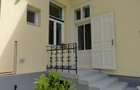 Apartament in vila, curte individuala, parcare auto, strada Avram Iancu - 3