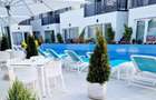 Pensiune cu piscina si terasa, de vanzare, 200 m de mare, Mamaia Nord