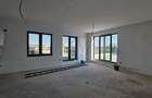 Apartament cu 3 camere decomandat în Drumul Taberei - 2