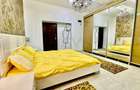 Apartament cu 2 camere decomandat în P-ța Universității - 3