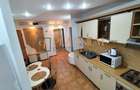 Apartament cu 3 camere decomandat în Girocului - 3