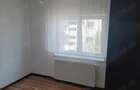 Apartament cu 3 camere semidecomandat în Central - 3