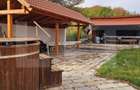 Casa de vanzare, sub padure, intr-un cadru natural deoseb - 4