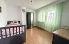 Chirie apartament 3 camere Mioveni, Centru, Et3, 2 balcaone,Bld. Dacia - 9