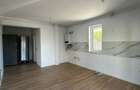 Apartament cu 3 camere decomandat în Berceni - 2