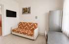 Apartament cu 1 cameră de închiriat – Zona Traian, lângă Facultatea FEA – 300 € - 4