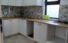 Casa de inchiriat, 3 camere, singur curte, toate utilitatile - 2