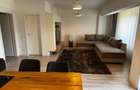 Apartament cu 3 camere decomandat în Tractorul - 4