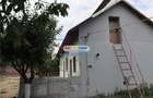 Casă cu 2 camere cu Teren 2600 Mp în Petrești - 15