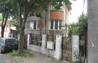 Casă cu 6 camere cu Teren 350 Mp în Central - 1