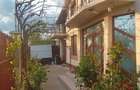 Casa de vanzare P+M cu garaj - 1