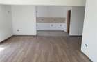 Apartament cu 3 camere decomandat în Tractorul - 4