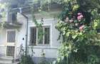 Casa, curte, gradina in Voinesti, Dambovita - 9