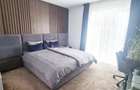 Apartament cu 3 camere decomandat în Tractorul - 12