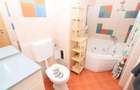 Apartament cu 3 camere semidecomandat în 1 Mai - 15