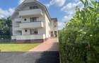 Apartament de 3 camere, 2 balcoane, 93 mp, etaj 1 - 9