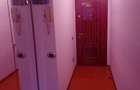 Inchiriez apartament 3 camere cu loc de parcare . - 1