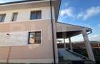 Casă individuală cu 4 camere cu Canalizare în Exterior Est - 4
