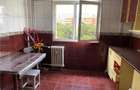 Apartament cu 3 camere semidecomandat în Tei - 10