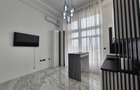 Apartament cu 3 camere decomandat în Central - 2