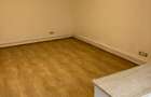 PROPRIETAR VAND Apartament cu imbunatatiri doesebite,  75mp - 13