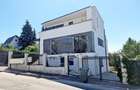 Casă cu 7 camere cu Canalizare în Gruia - 2