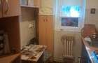 Vand apartament 3 camere