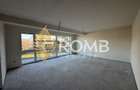 Apartament pe două niveluri, 60 mp, teren 360 mp, zona Edgar Quinet