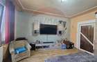 Casă cu 4 camere cu Teren 1371 Mp în Crivina - 2