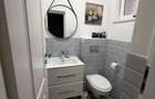 Apartament de vanzare Decomandat ,3 camere 65 mp , zona Mar - 7