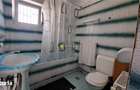 Penthouse 4 camere, mobilat si utilat modest, strada Toamnei