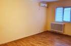Apartament cu 3 camere decomandat în Tecuci - 4