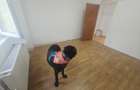 Inchiriez 2 camere pet friendly Centrul Civic str Toamnei nemobilat