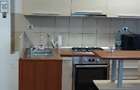 Închiriez apartament cu două camere 