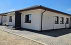 Casa noua cu 4 camere, 380mp teren, lac - 1