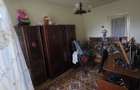 Vand apartament cu 3 camere zona Biserica Catolica