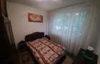 Vand apartament 3 camere decomandat drumul taberei 65 mp 124.900 negociabil