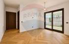 Apartament parter cu 3 camere, curte proprie in inima padurii - Sinaia - 2