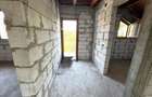 99.900 Euro casa+teren 1000 mp(concesiune) in com Sendreni - 14