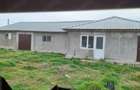 Casă cu 8 camere cu Teren 180000 Mp în Pietroiu - 3