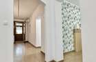 SPATIU COMERCIAL/ BIROURI - 750 euro / 52 mp Parter cu acces stradal, vis-a-vis de City Park Mall - 7