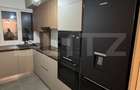 Apartament de 3 camere, renovat+garaj inclus - 2