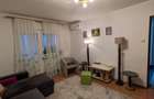 Apartament cu 2 camere semidecomandat Craiovita Noua, zona Big