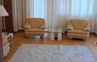 Inchiriez ap 3 camere, in cartierul Primaverii, loc de parcare inclus