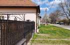 Casă cu 5 camere cu Teren 830 Mp în Central