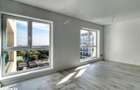 Duplex 64 mp, 3 camere, 2 bai, AC montat, etaj 11 Piata Sudului