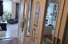 Apartament cu 3 camere decomandat în Petros - 1