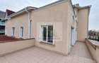 Proprietar vand Vila In Voluntari 320 mp utili si 605 mp teren